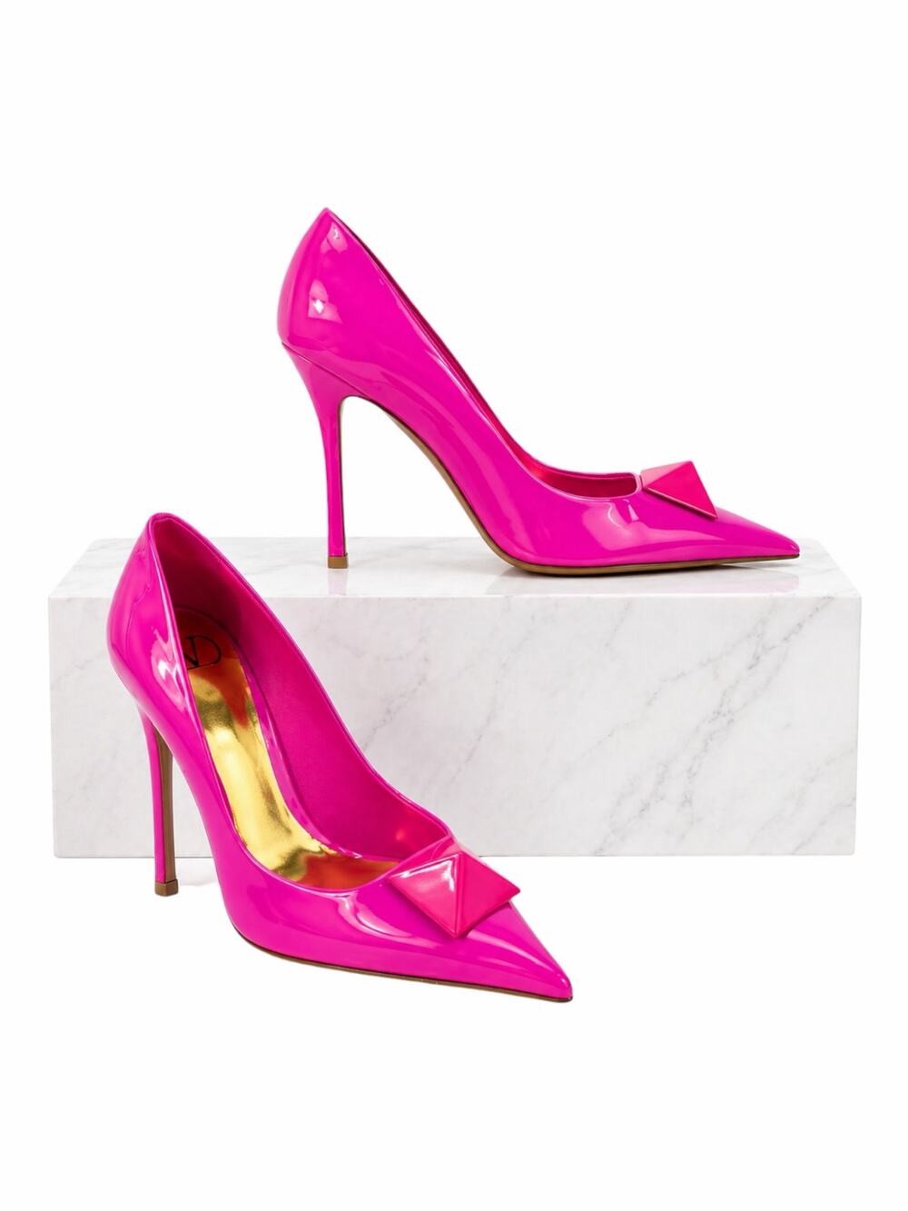 Valentino Garavani One Stud Patent Leather Pump Hot Pink Size 38